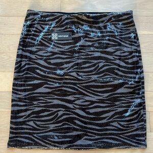 Cable & Gauge Sequin Skirt NWT Size Large